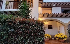 Casa Campestre Flores Amarillas